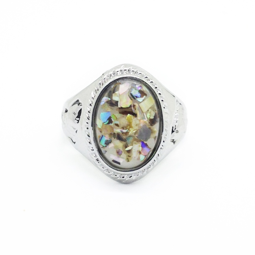 Ring Cream Amber with Shells